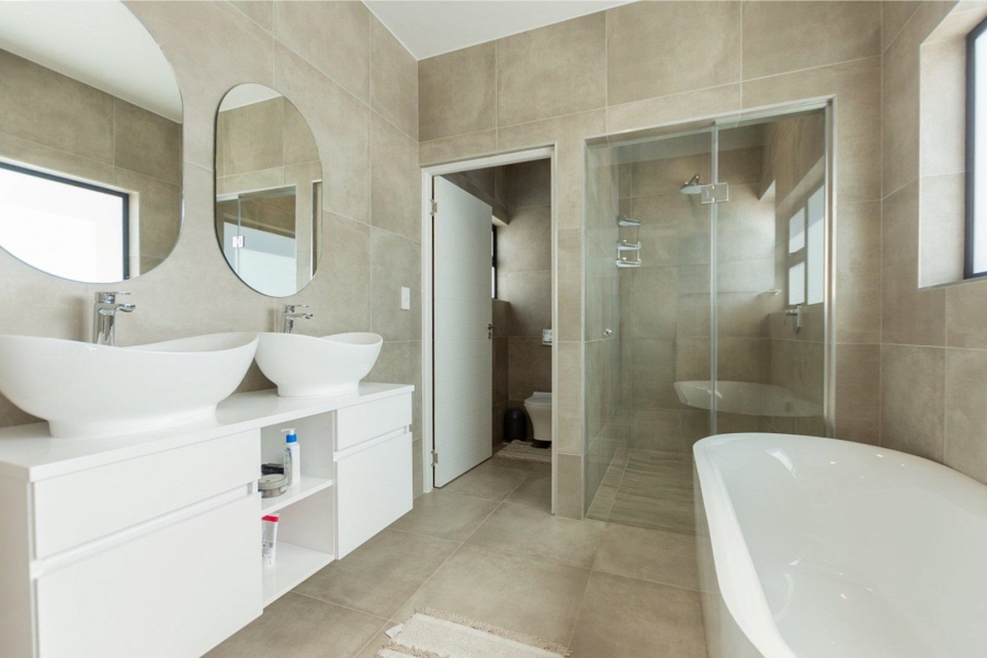 4 Bedroom Property for Sale in Langebaan Country Estate Western Cape